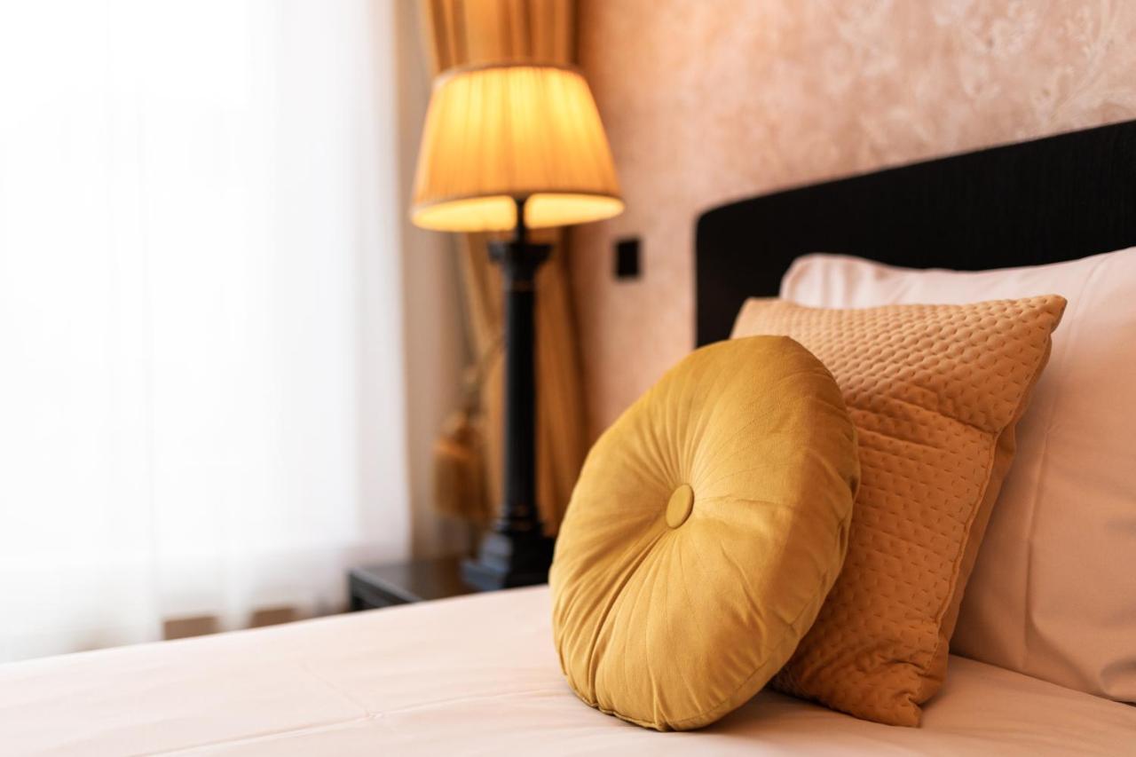 Grand Boutique Hotel-Restaurant Huis Vermeer Deventer Ngoại thất bức ảnh