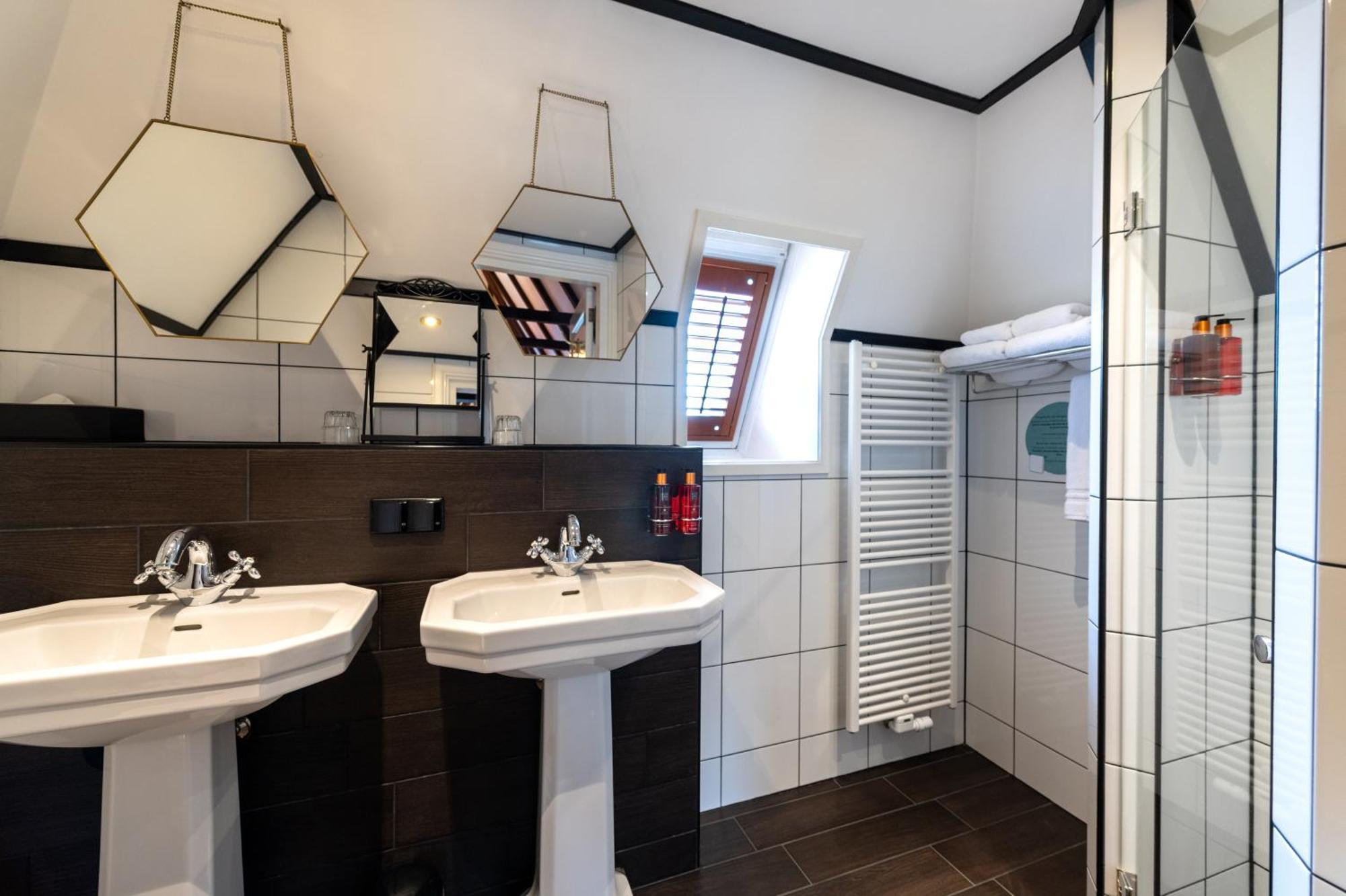 Grand Boutique Hotel-Restaurant Huis Vermeer Deventer Phòng bức ảnh