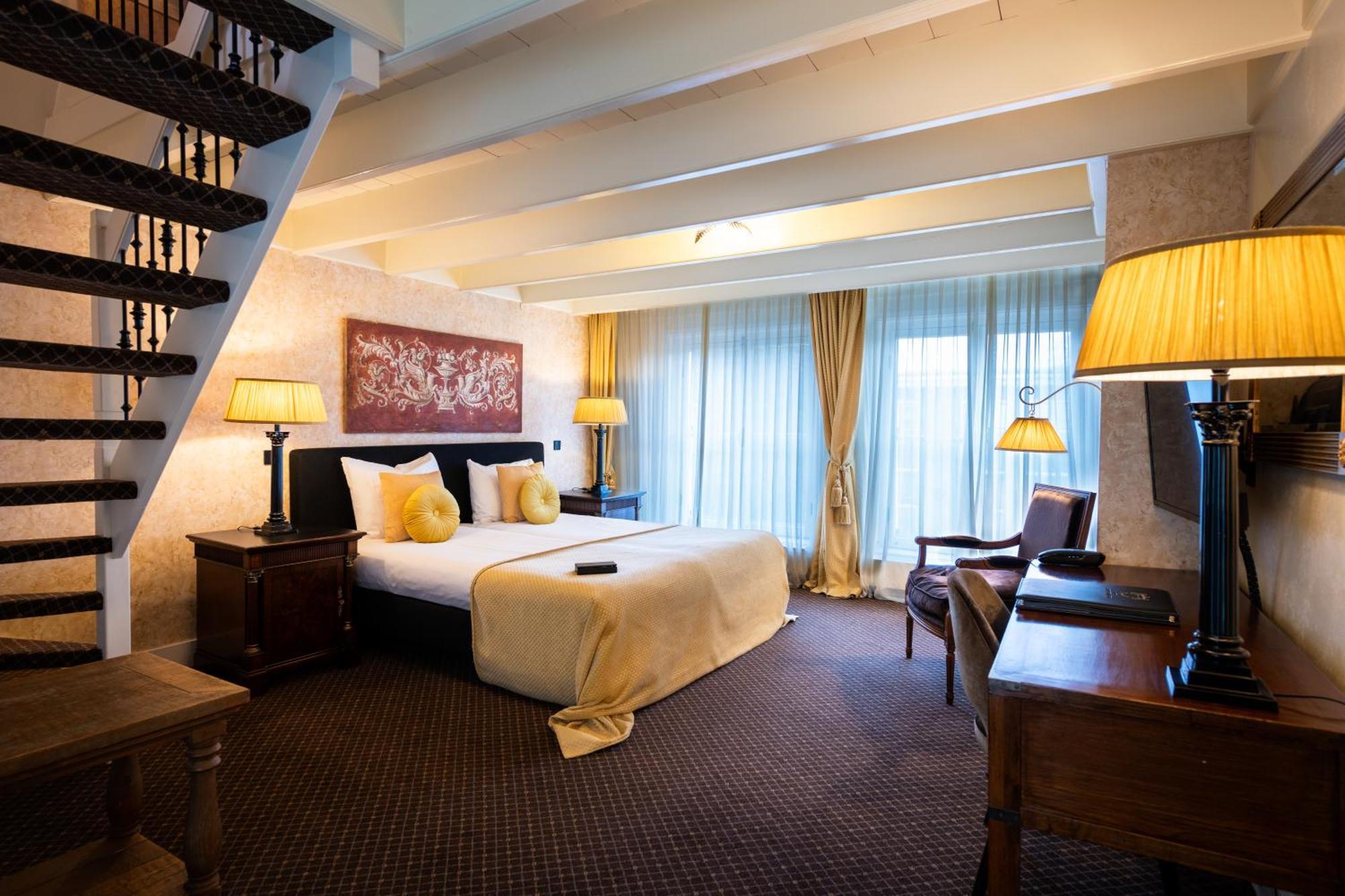 Grand Boutique Hotel-Restaurant Huis Vermeer Deventer Phòng bức ảnh